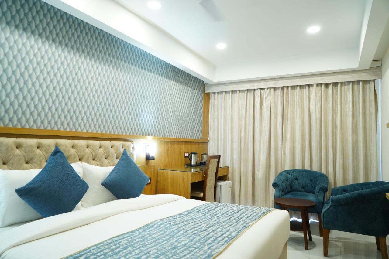 Hotel Shanti Sagar Kharar Exterior photo