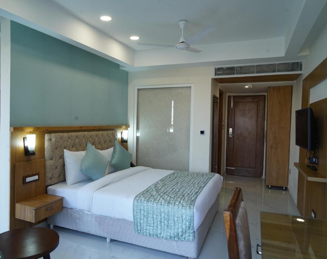 Hotel Shanti Sagar Kharar Exterior photo